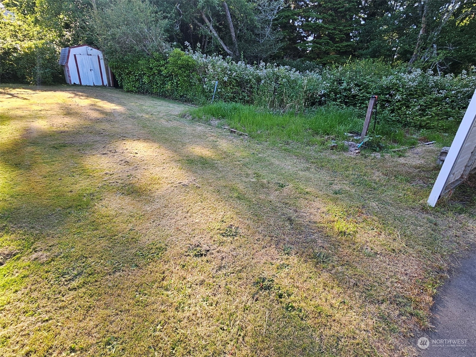 2907 272nd Street Property Photo 5