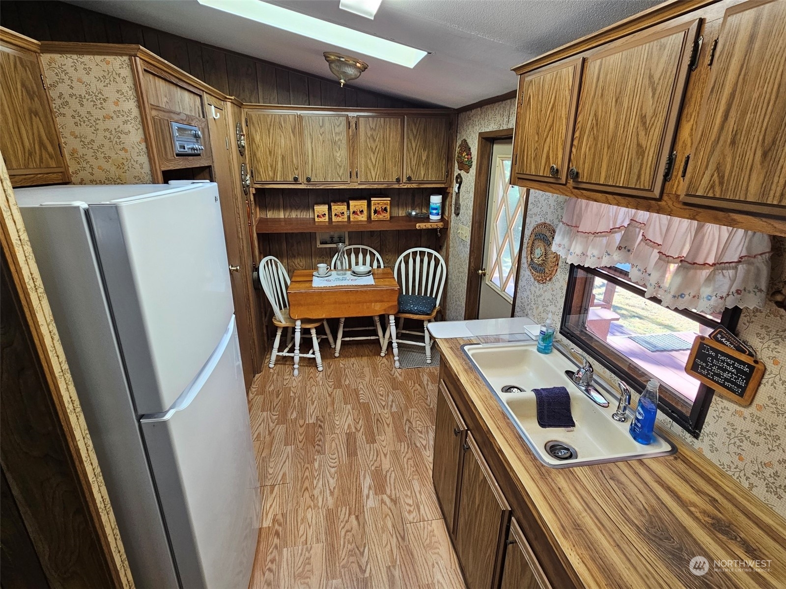 2907 272nd Street Property Photo 10