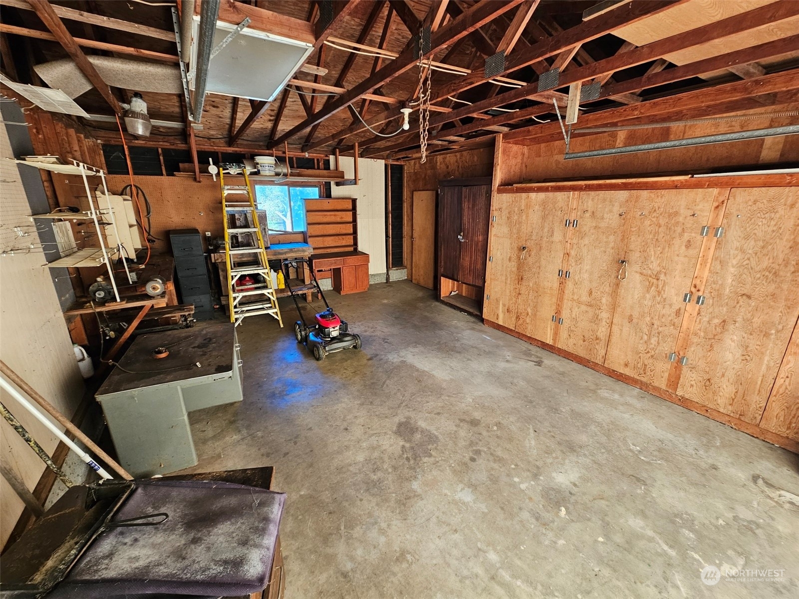 2907 272nd Street Property Photo 19