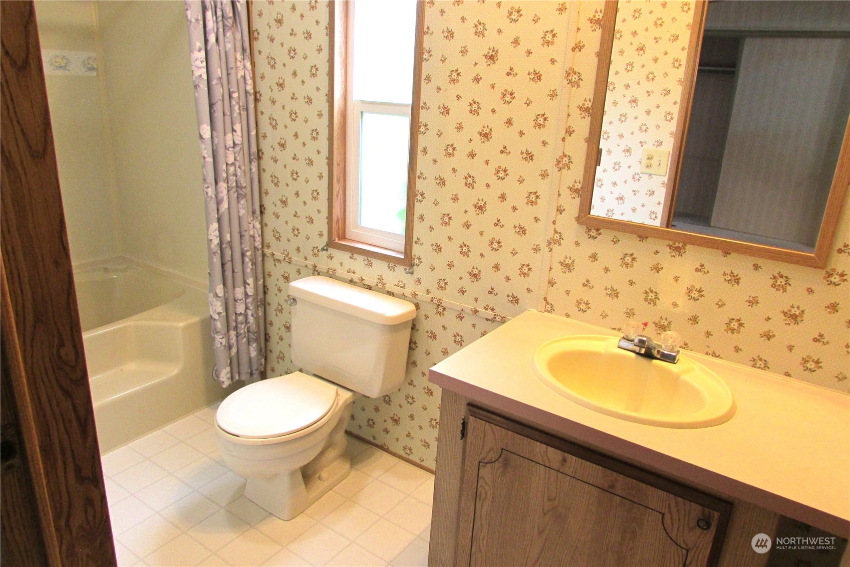 1427 100th Street 2 Property Photo 6