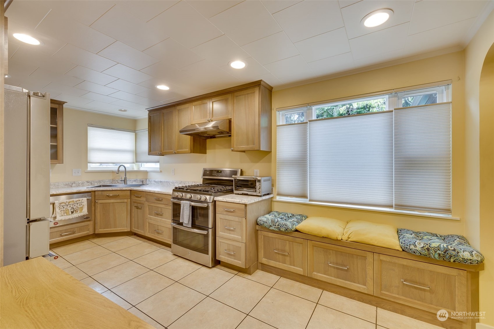1304 15th Avenue Property Photo 7