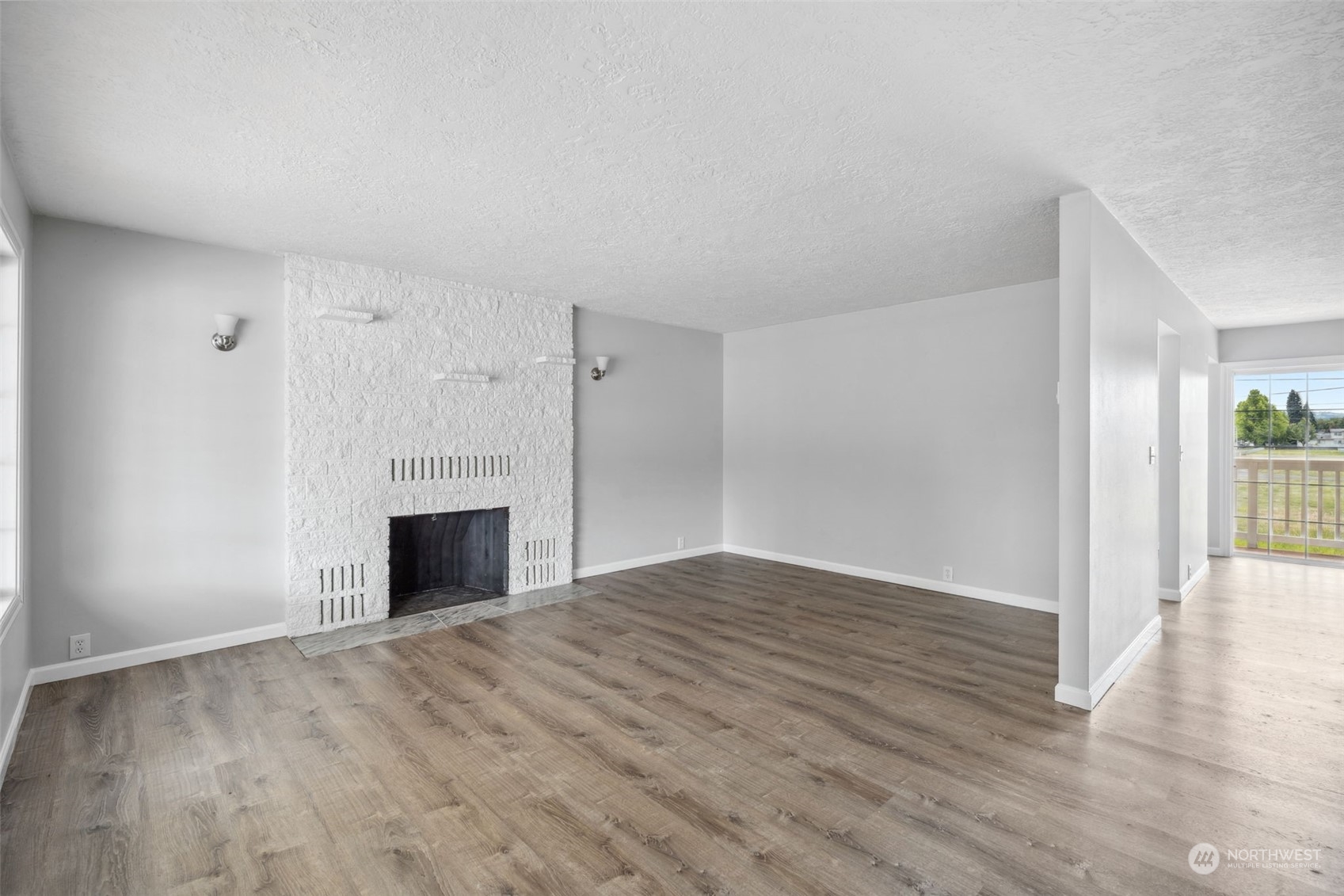 1905 7th Avenue Property Photo 5