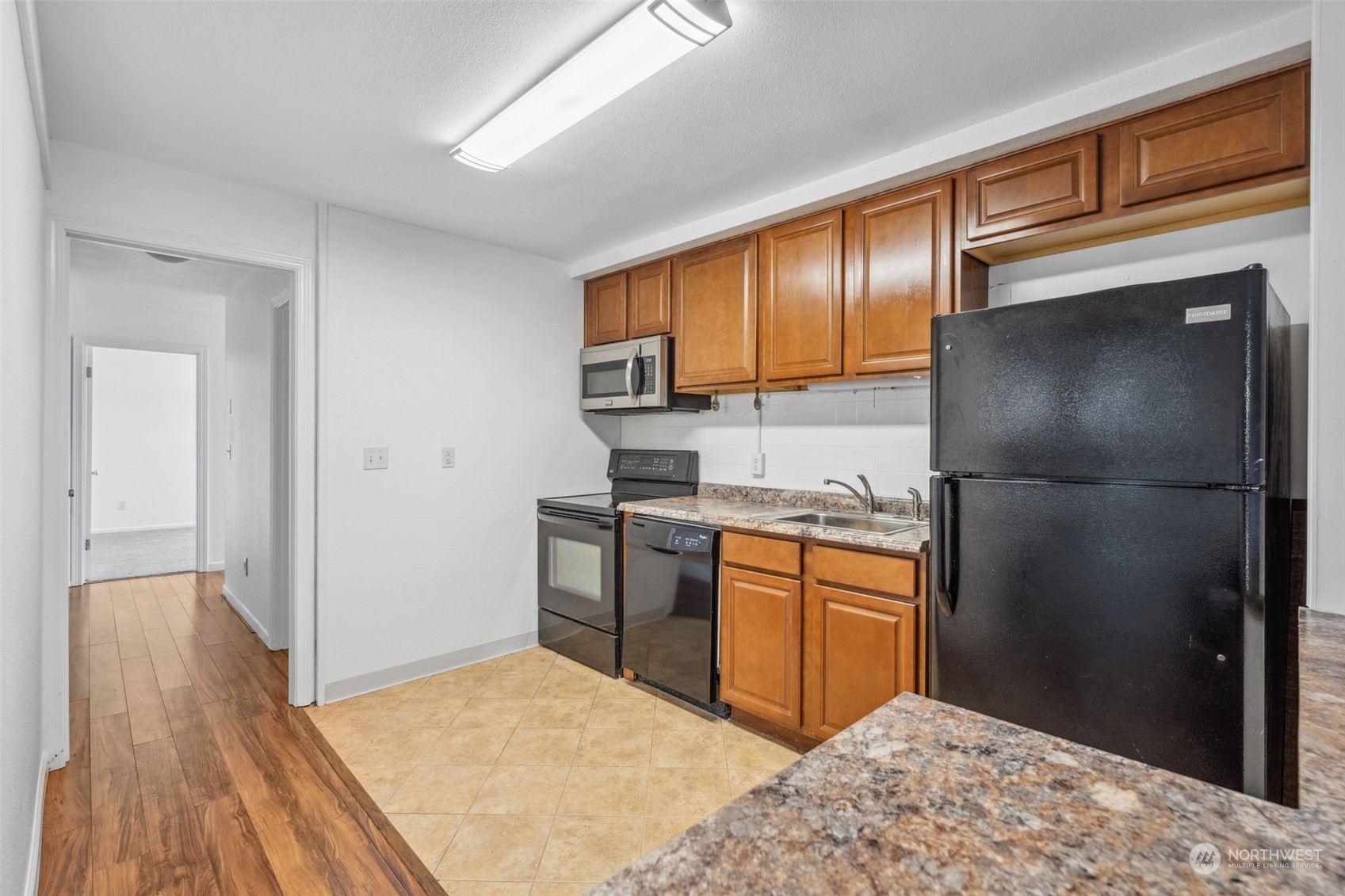 1905 7th Avenue Property Photo 20