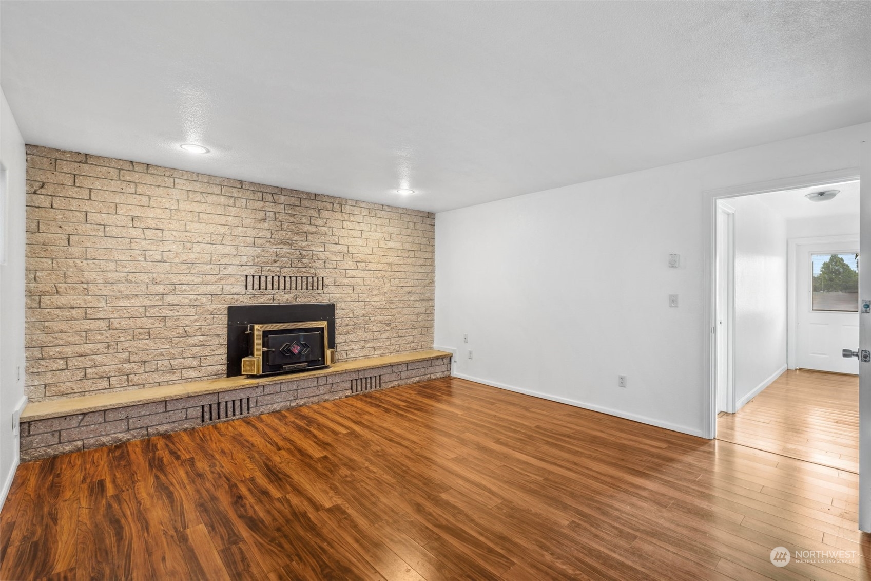 1905 7th Avenue Property Photo 22