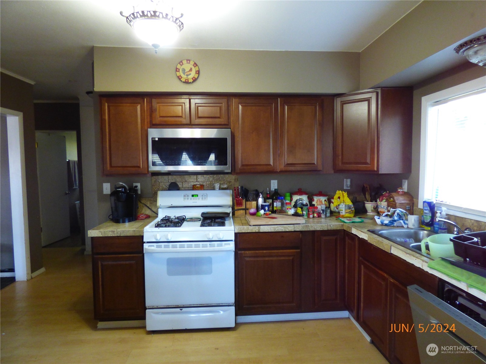 708 Willow Street Property Photo 7
