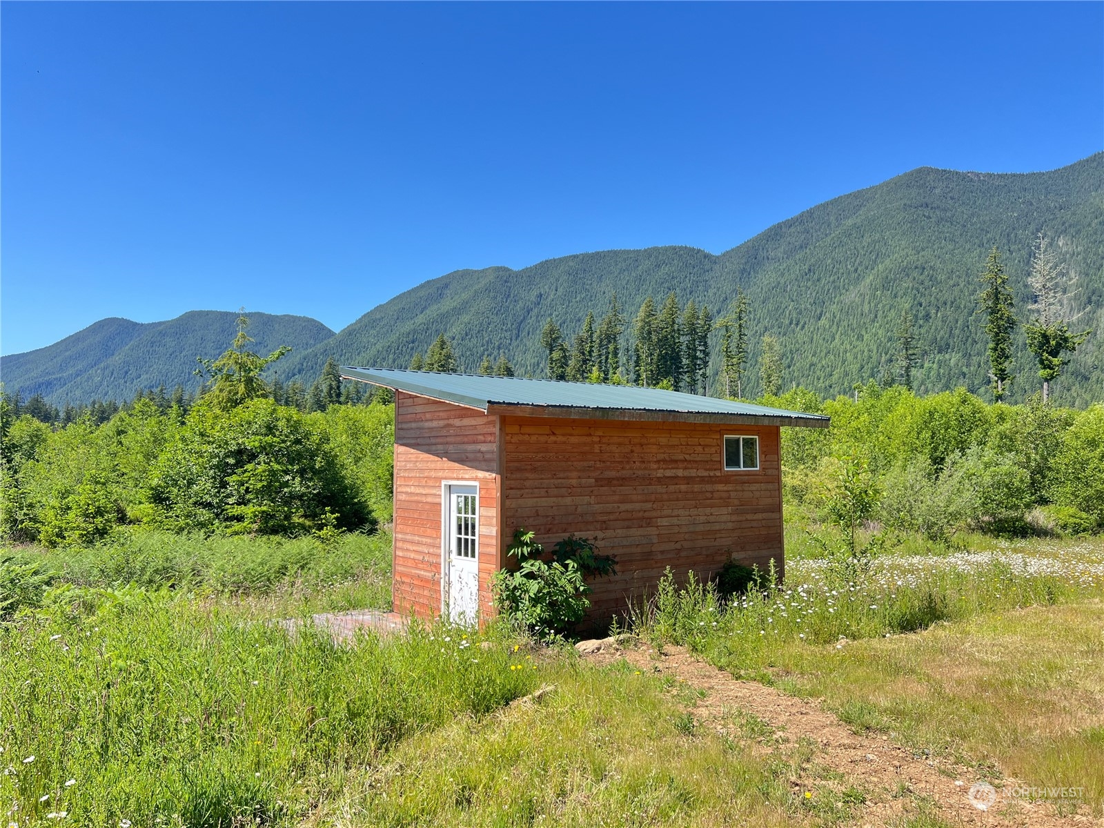 2660 Wildwood Drive Property Photo 13