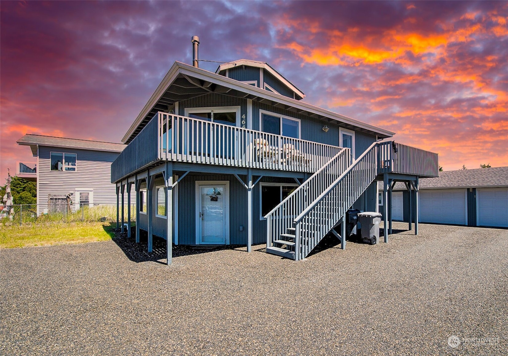 464 Sand Dune Avenue Property Photo 1