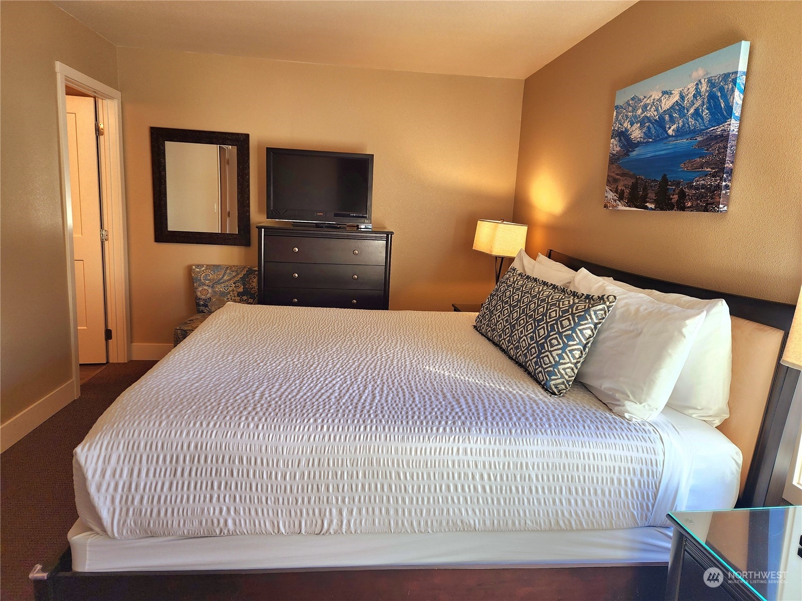 1 Beach 582-q Property Photo 12