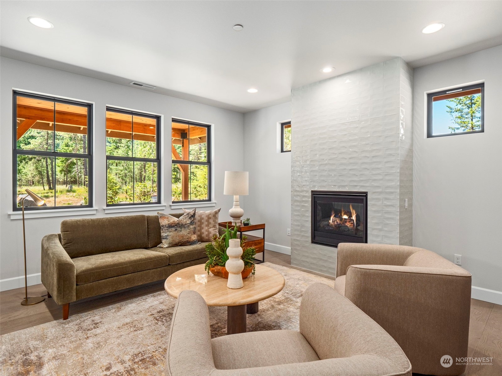 1110 Domerie Park Loop Property Photo 10