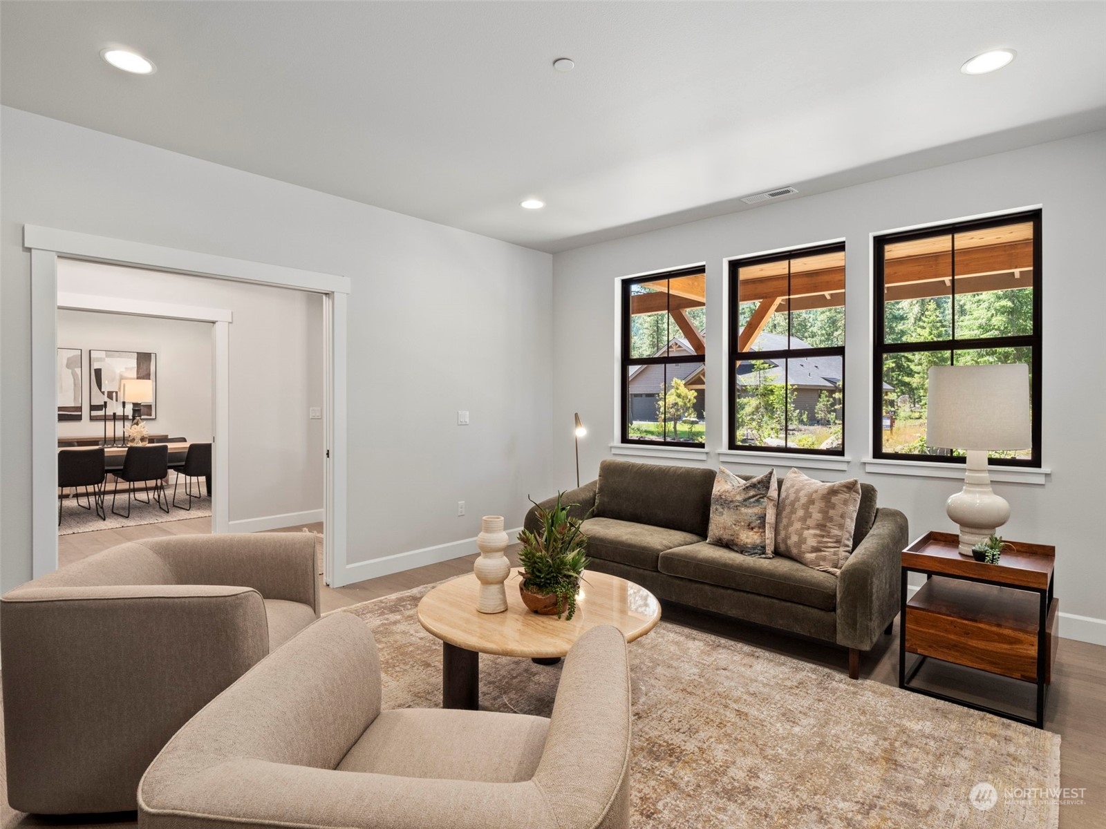 1110 Domerie Park Loop Property Photo 12