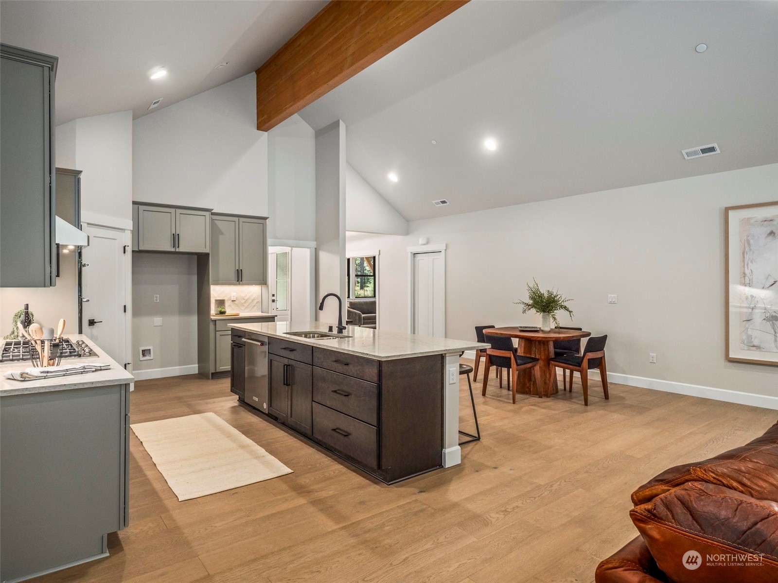 1110 Domerie Park Loop Property Photo 17