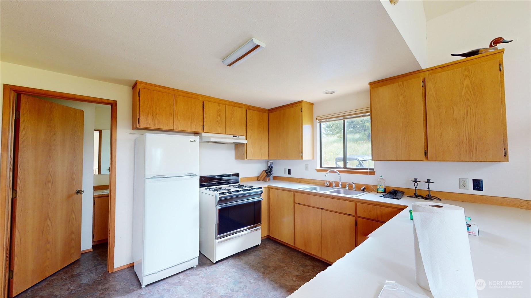 202 Lady Bug Road Property Photo 11