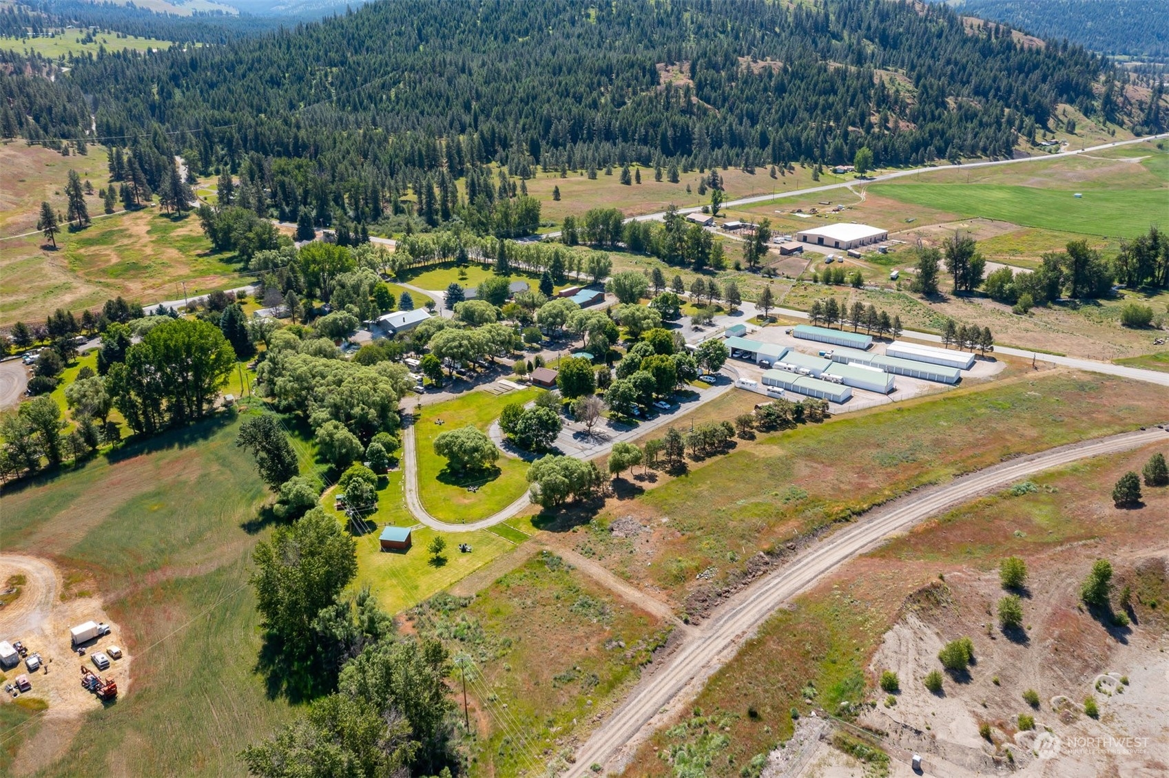 8 W Curlew Lake Road Property Photo