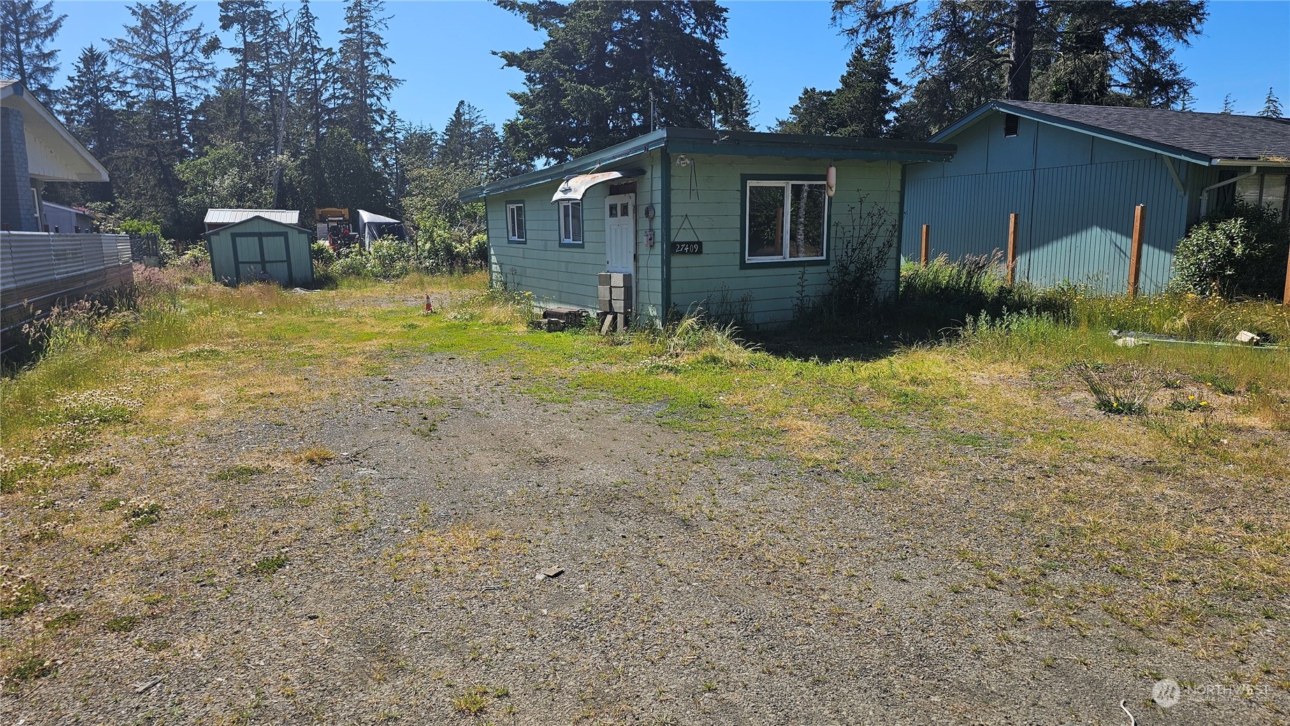 27409 W Street Property Photo 2