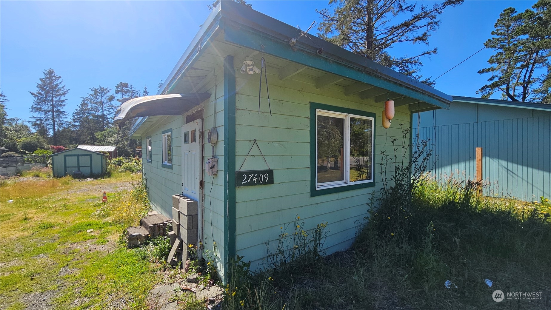 27409 W Street Property Photo 7