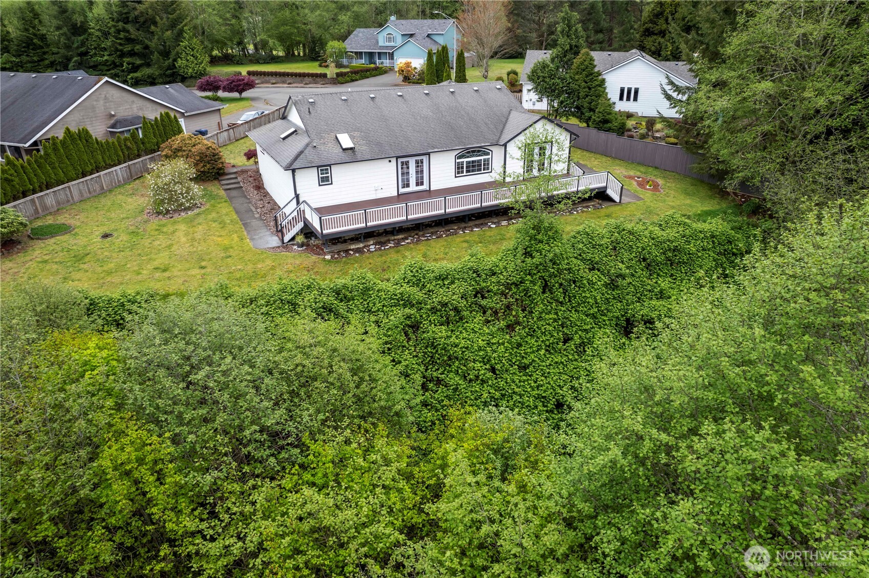 1120 Hill Court Property Photo 36