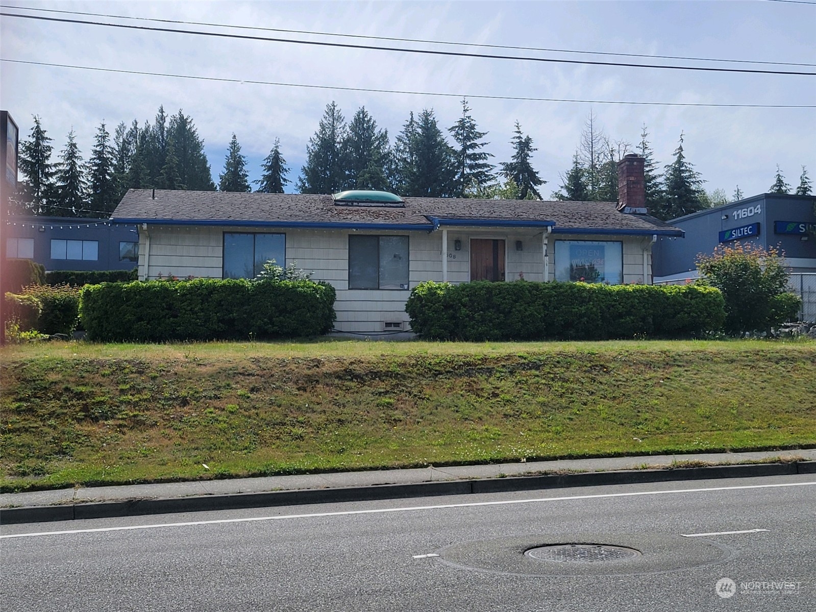 11608 Airport Road Property Photo 1