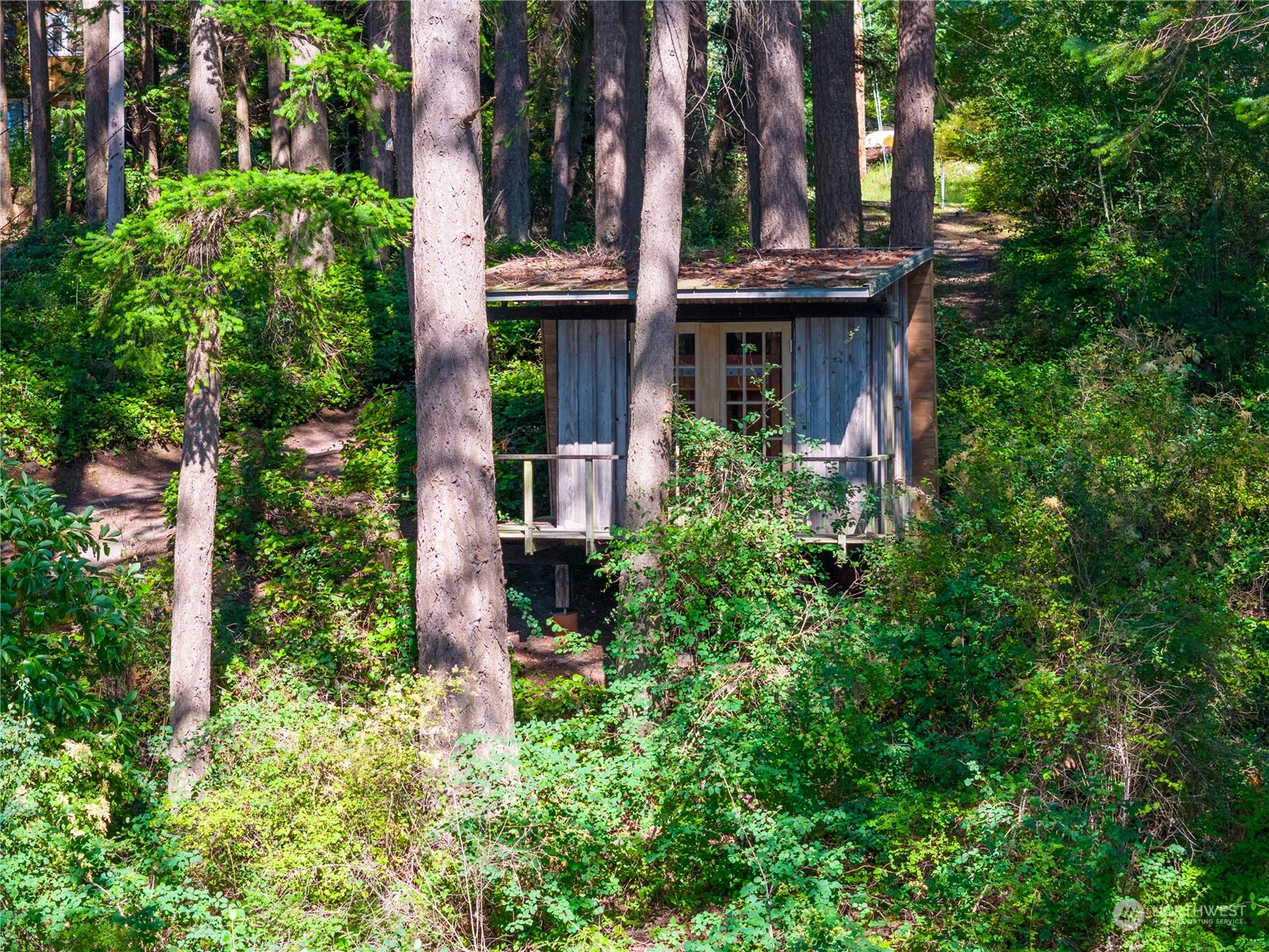 9758 Golden View Trail Property Photo 39