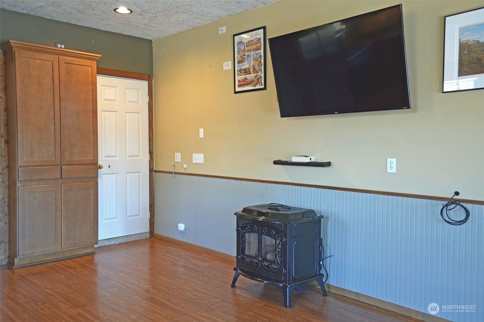 204 7th Street Property Photo 9