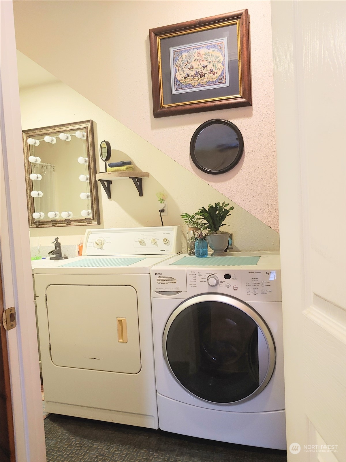 204 7th Street Property Photo 12