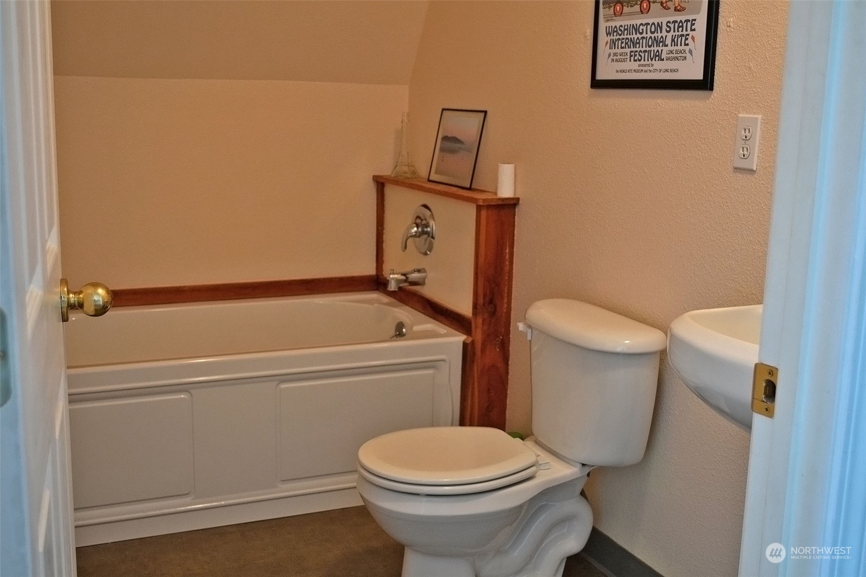 204 7th Street Property Photo 24