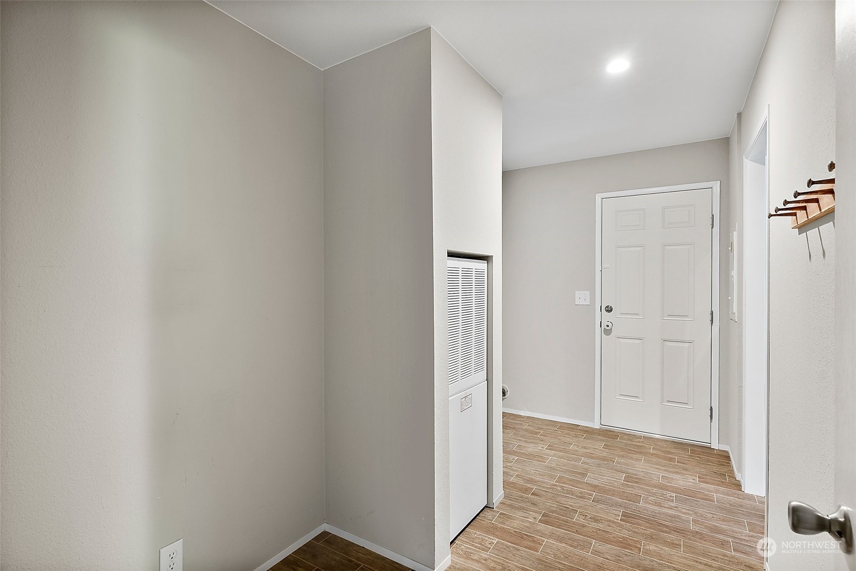 240 E Mclane Drive Property Photo 12