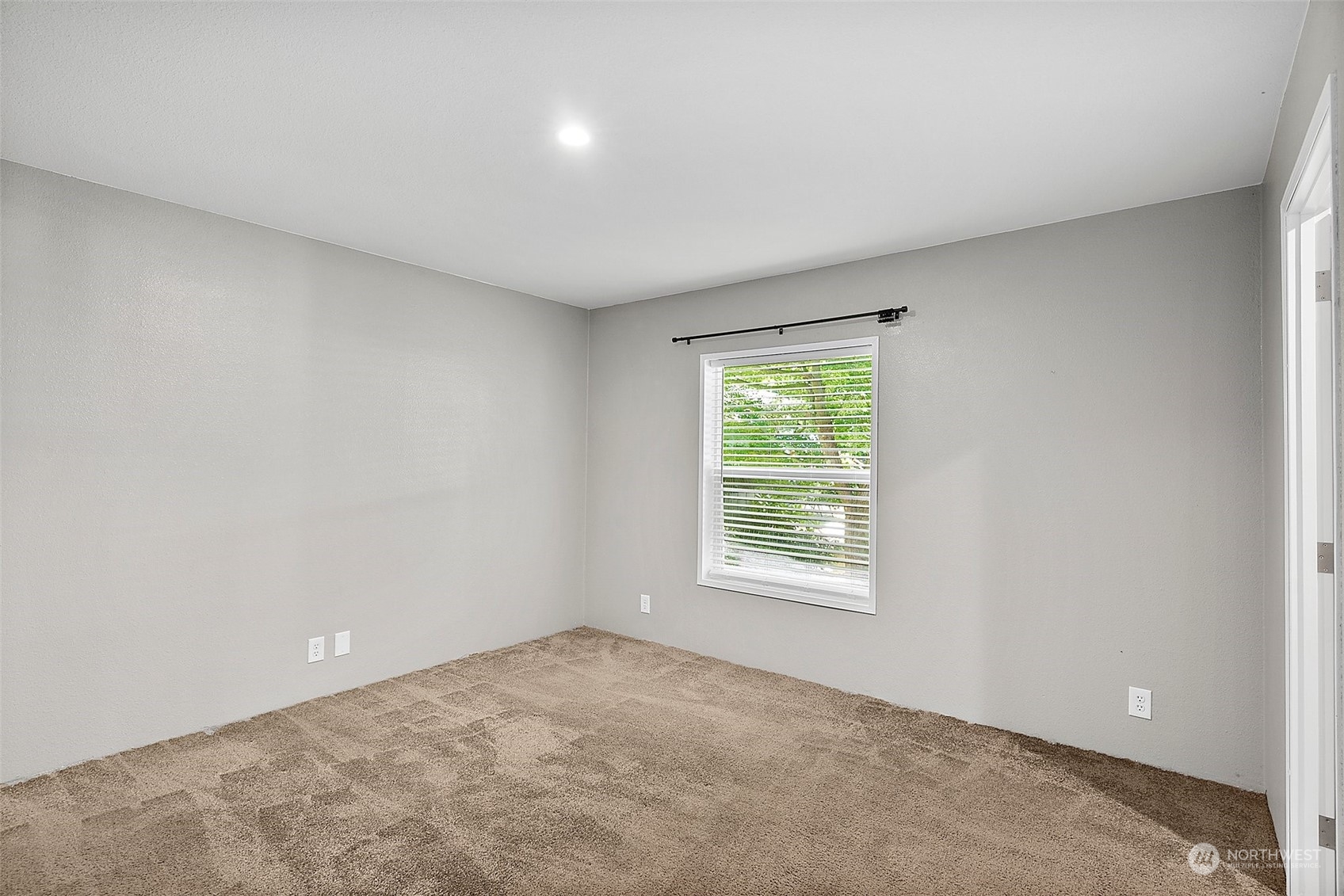 240 E Mclane Drive Property Photo 20