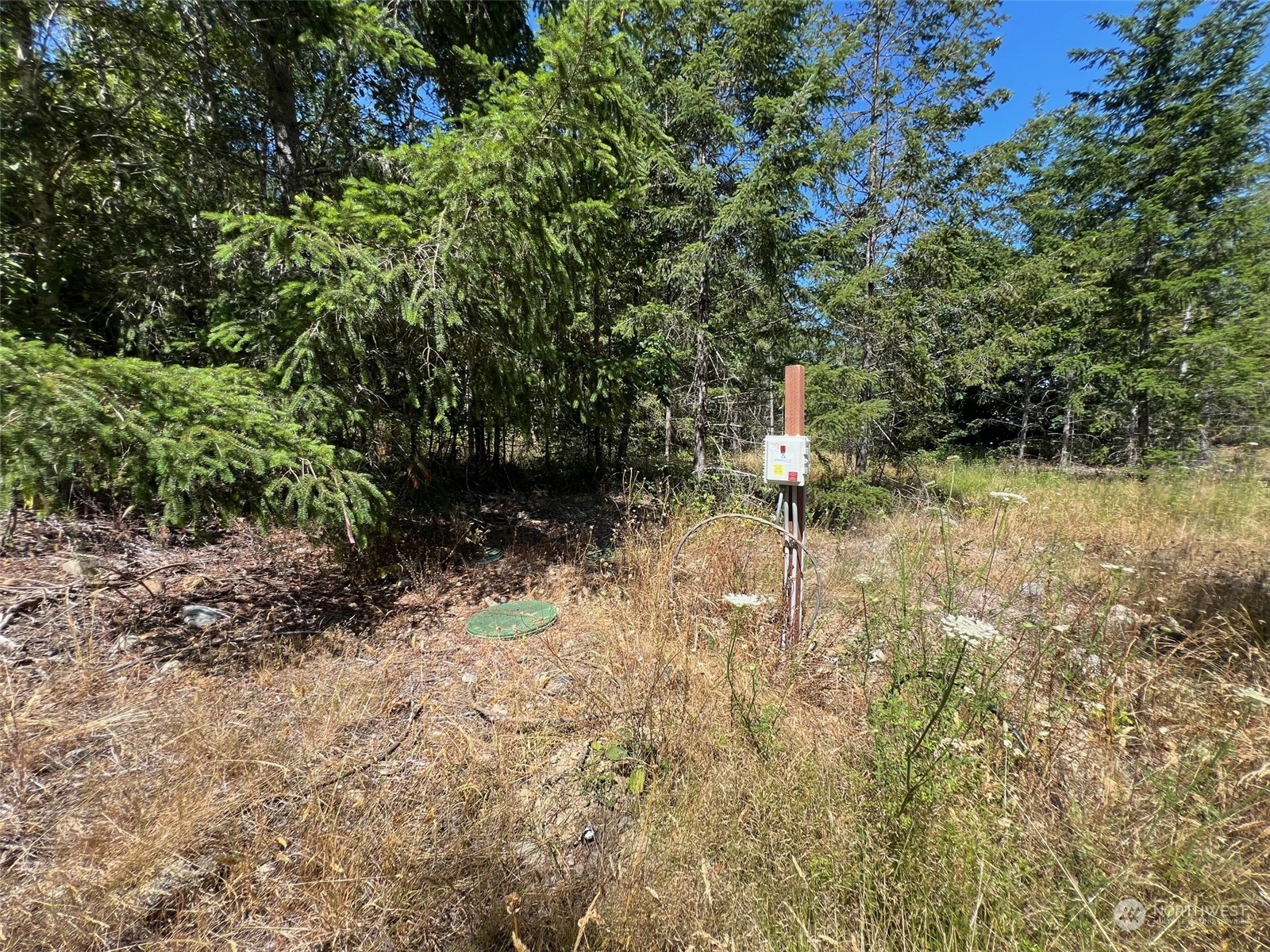 2 Xxxx Mt Jupiter Road Property Photo 19