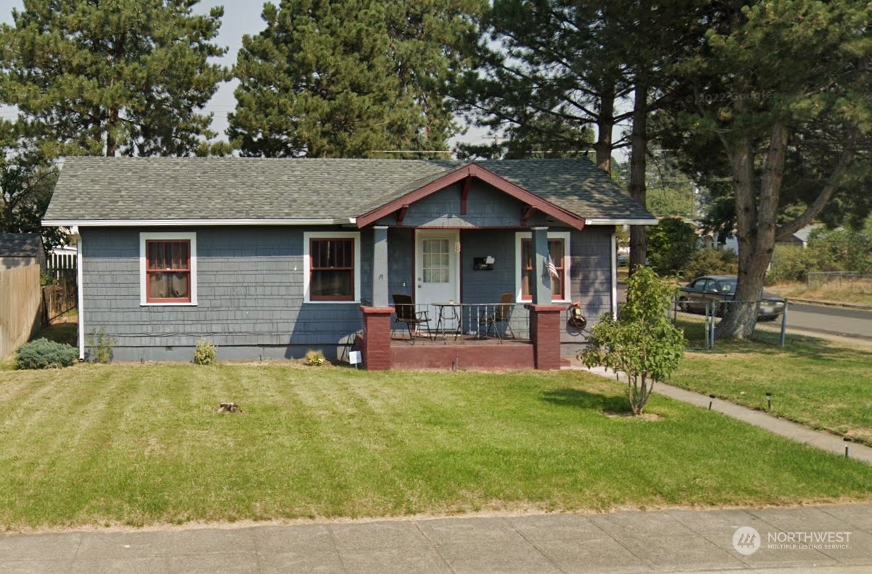 Longfellow Elem Real Estate Listings Main Image