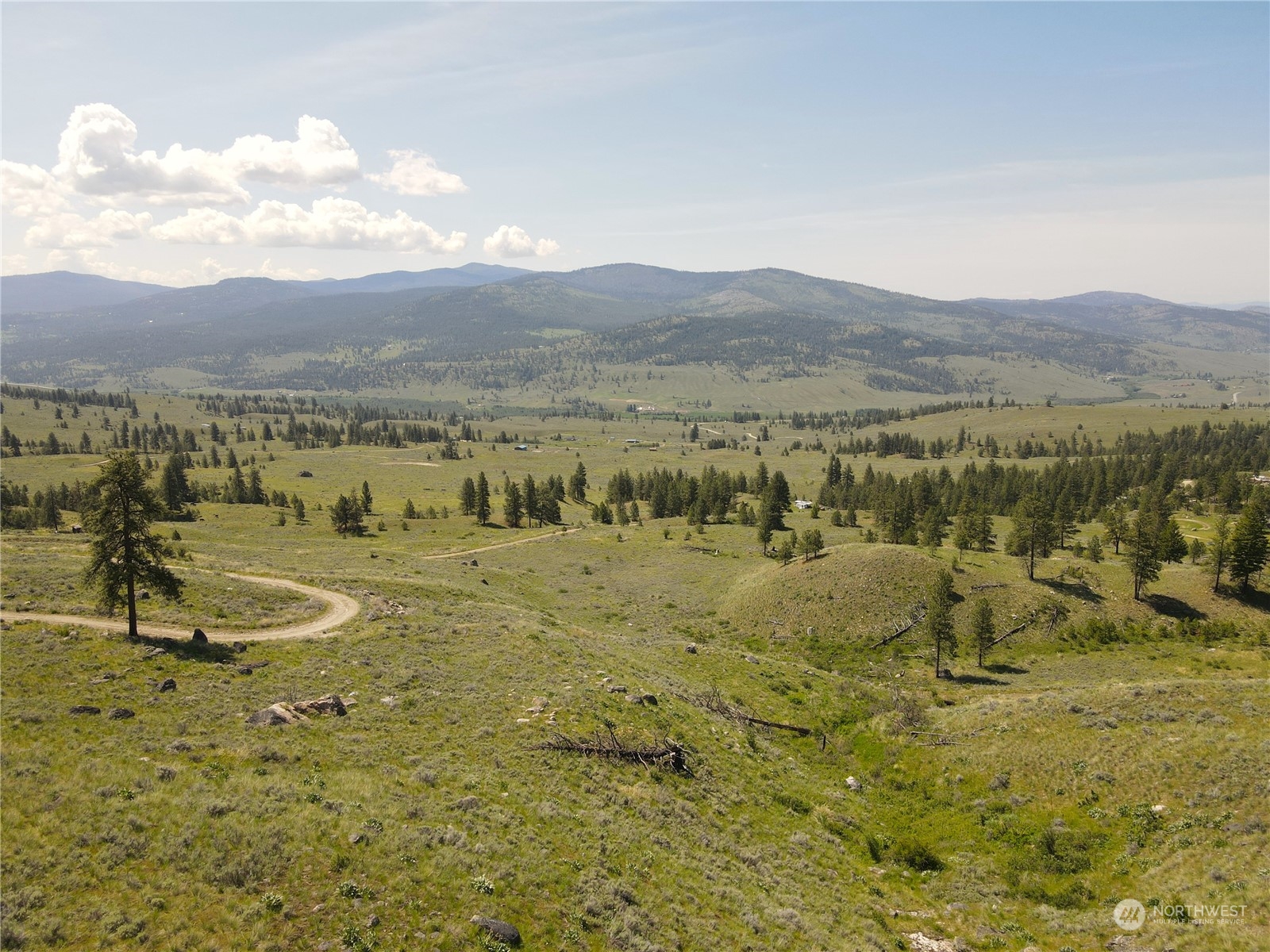 0 Xx E Cayuse Mountain Road Property Photo 1