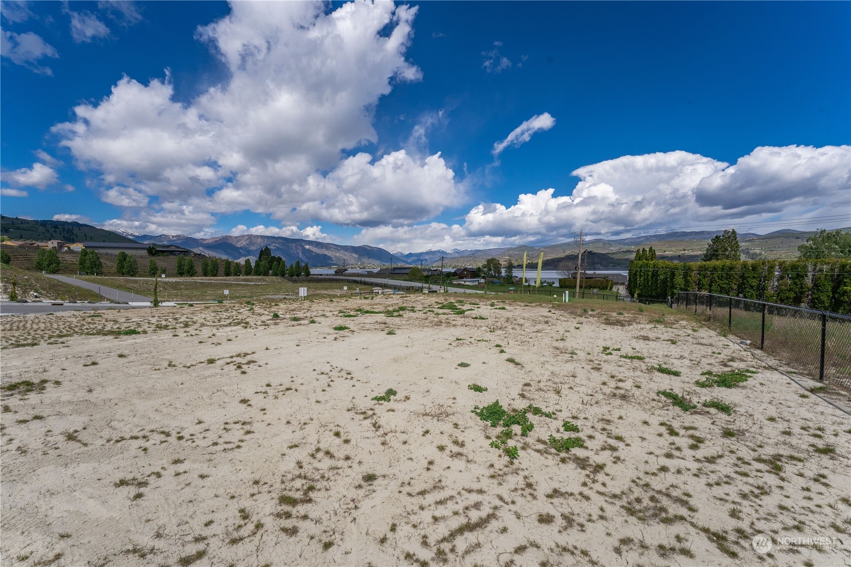 21 Loretta Lane Property Photo 1