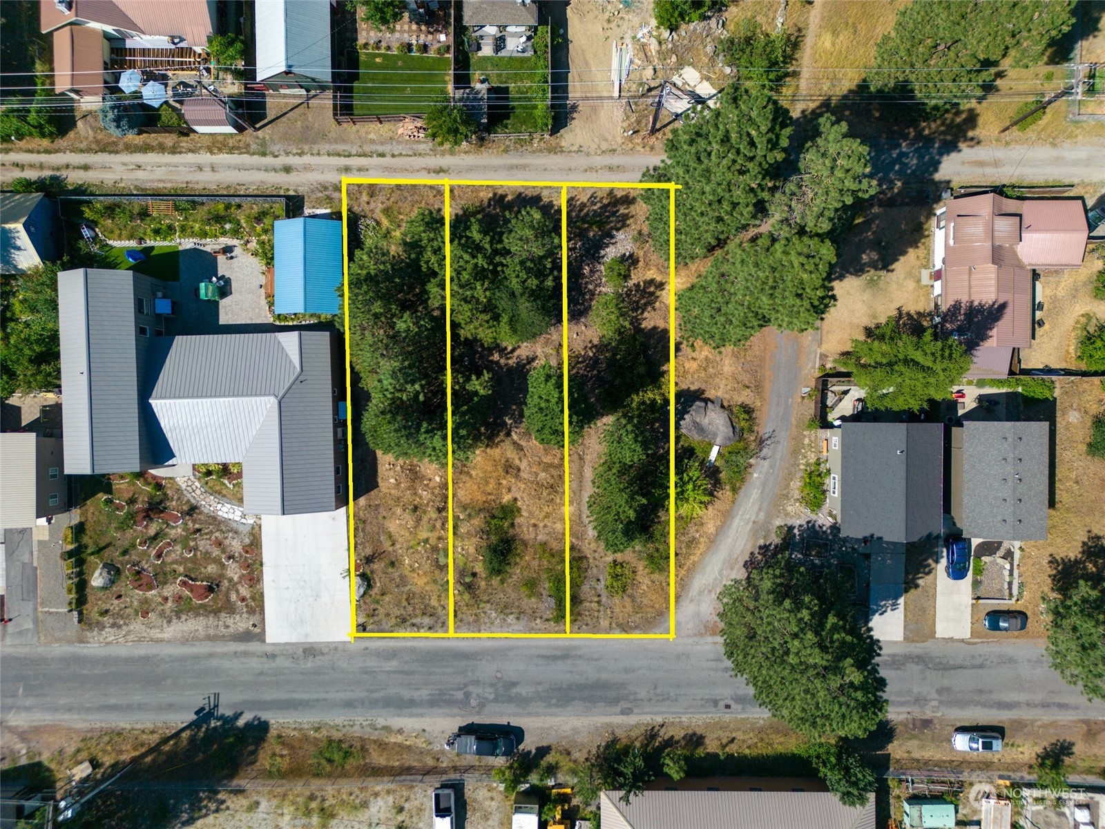 824 Cedar Street Property Photo 2