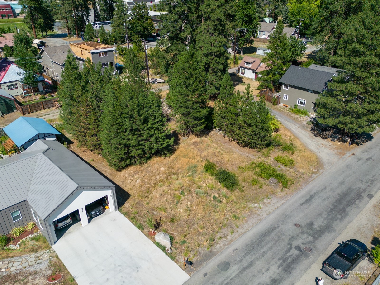 824 Cedar Street Property Photo 7