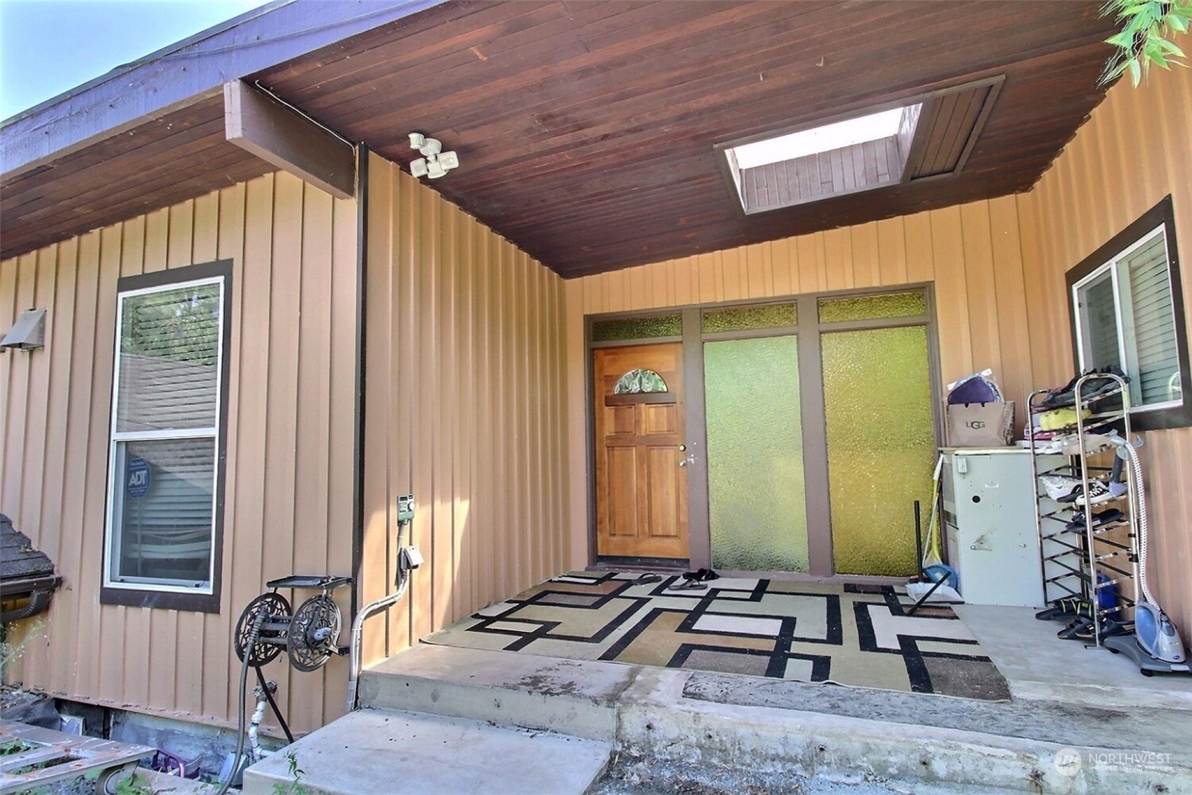 4661 S 148th Street Property Photo