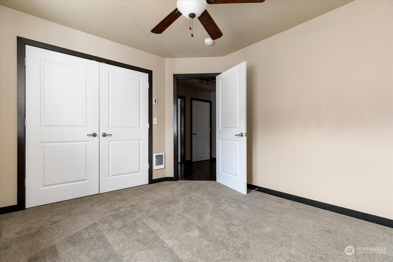 516 Birch Street Property Photo 19