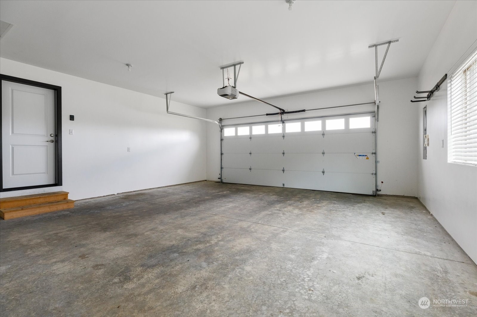 516 Birch Street Property Photo 24