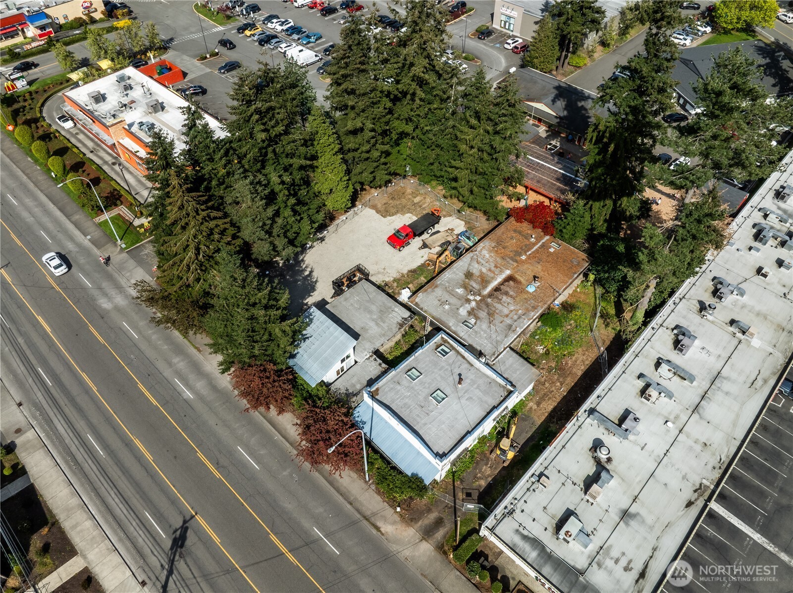 13604 100th Avenue Property Photo 4