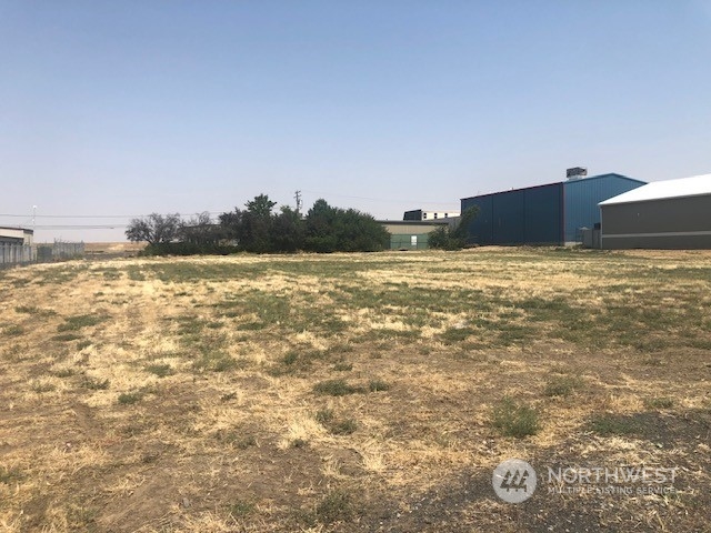 2733 E Isaacs Property Photo 1