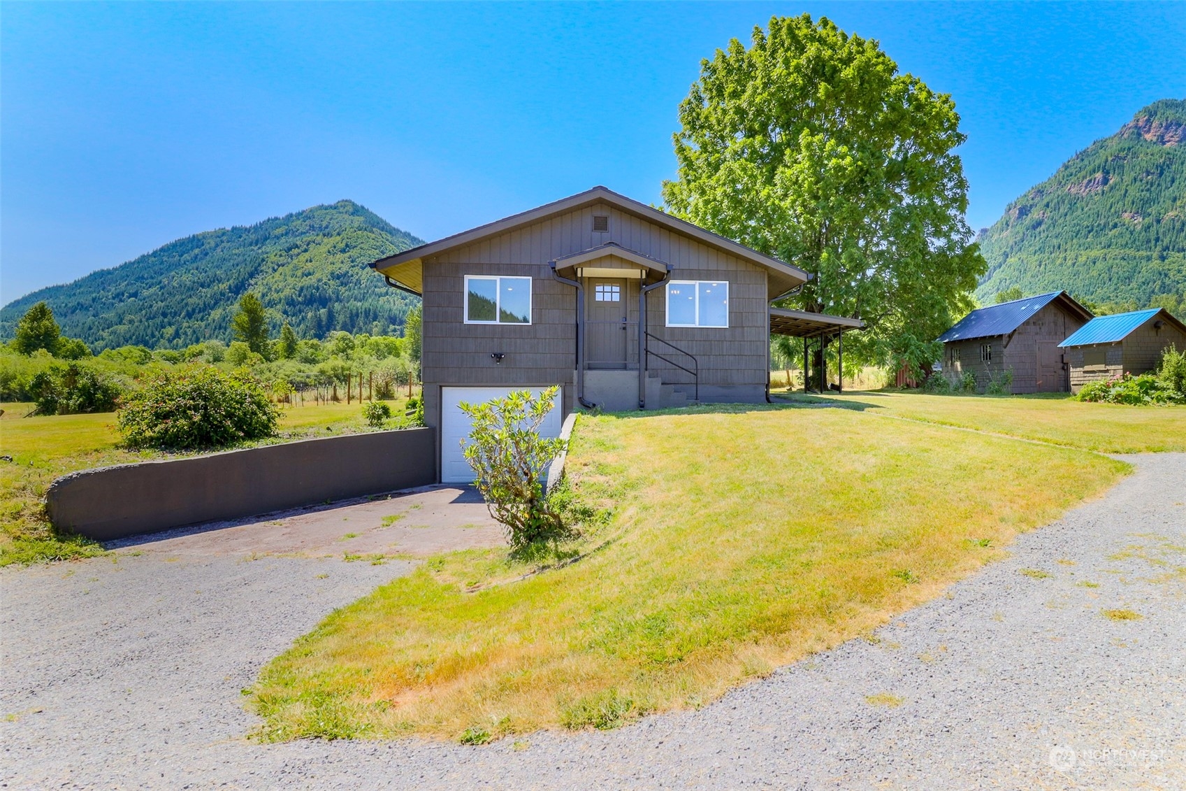 355 Pleasant Valley Road Property Photo