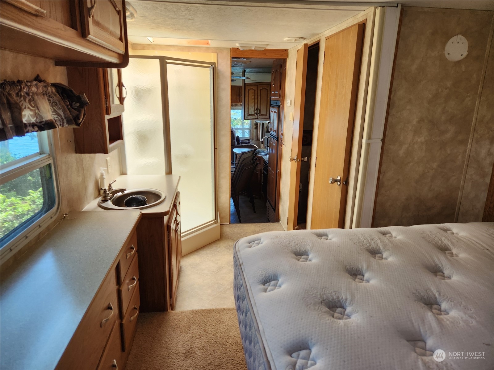126 Handley Lane Property Photo 12