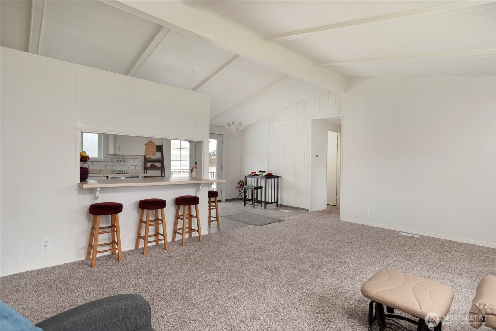936 Donald Avenue Property Photo 10