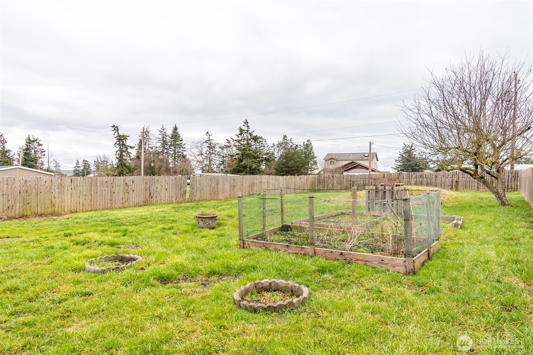 936 Donald Avenue Property Photo 35