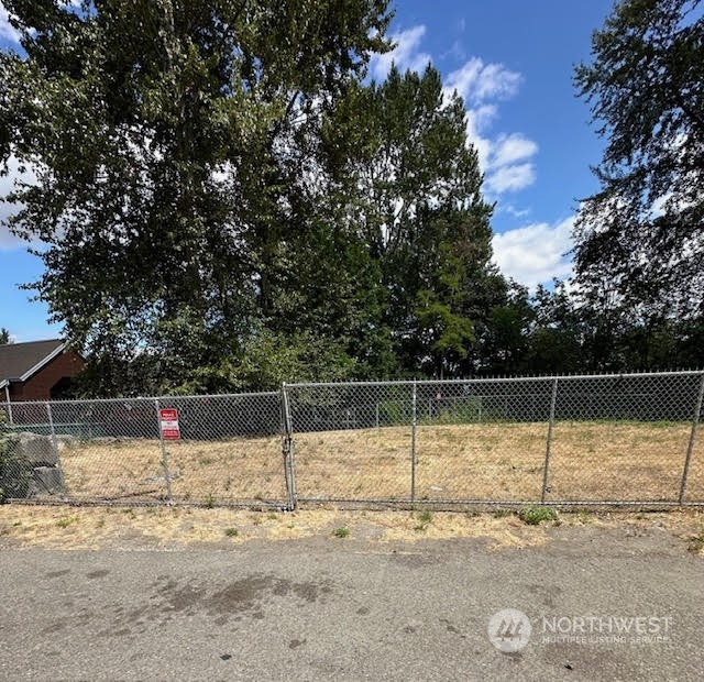 1 St & Myers Way Property Photo 2