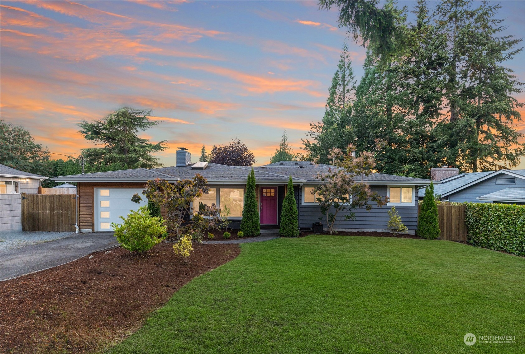 3208 Crystal Springs Rd W Property Photo