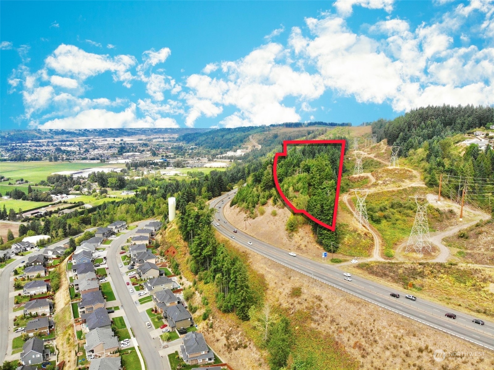17233 State Route 410 Property Photo 6