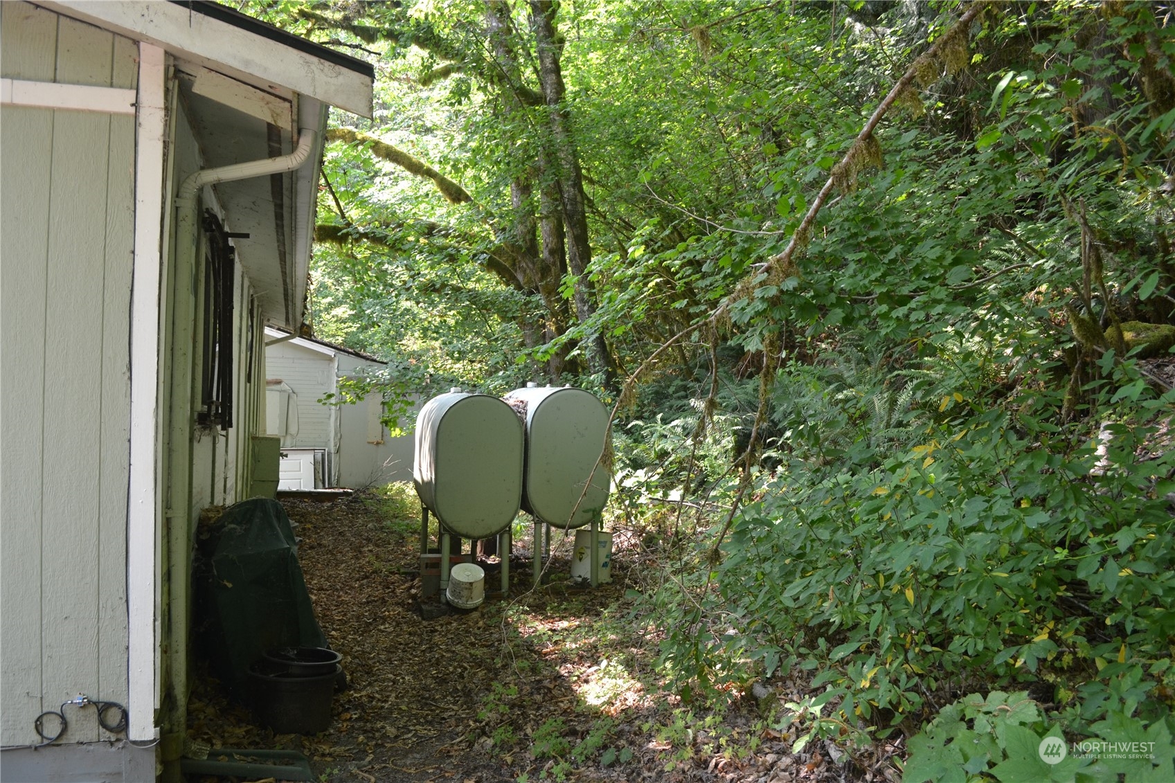 57255 State Route 20 Property Photo 5