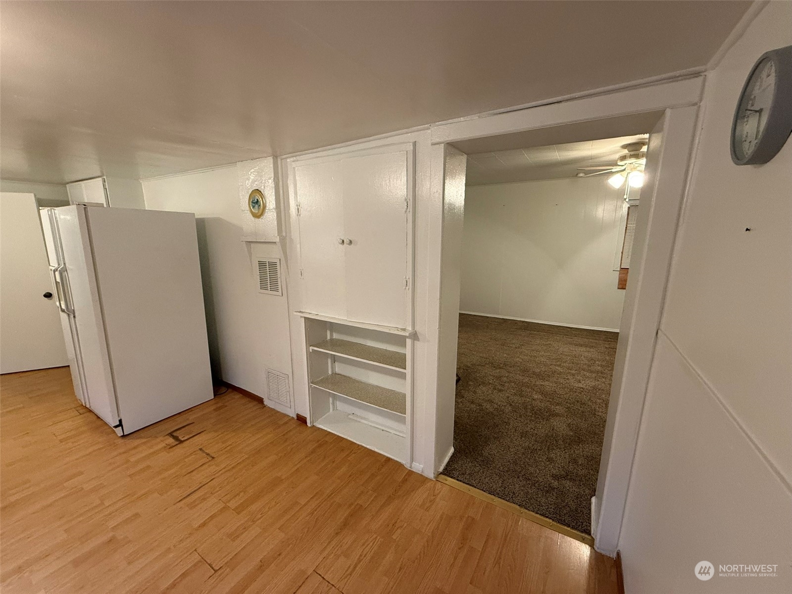 57255 State Route 20 Property Photo 9