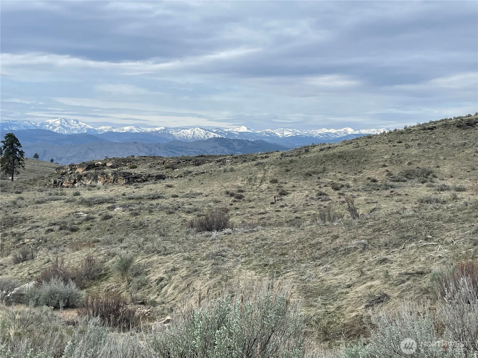 12345 Mclaughlin Canyon Property Photo