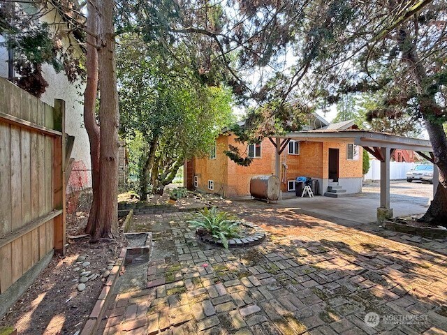 2325 Wheaton Way Property Photo 1