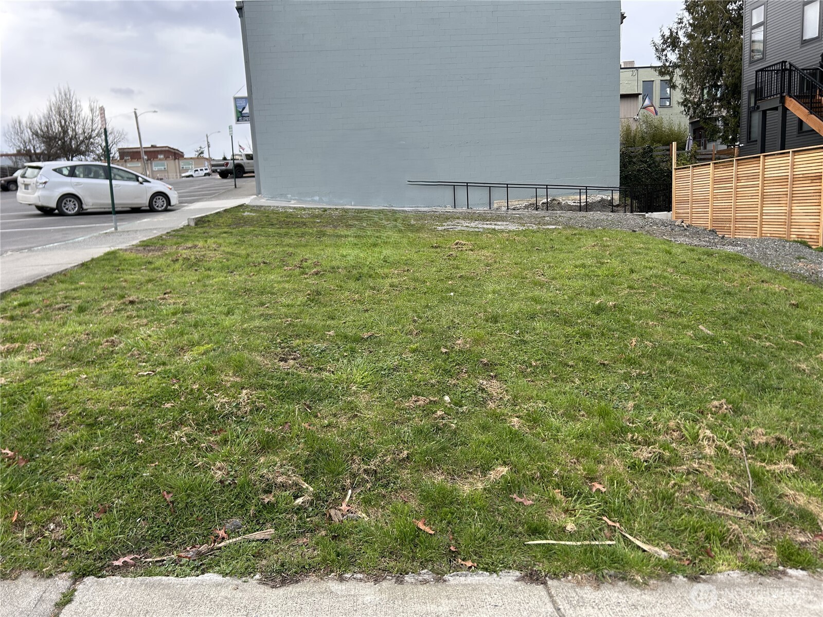 80 First Street Property Photo 2